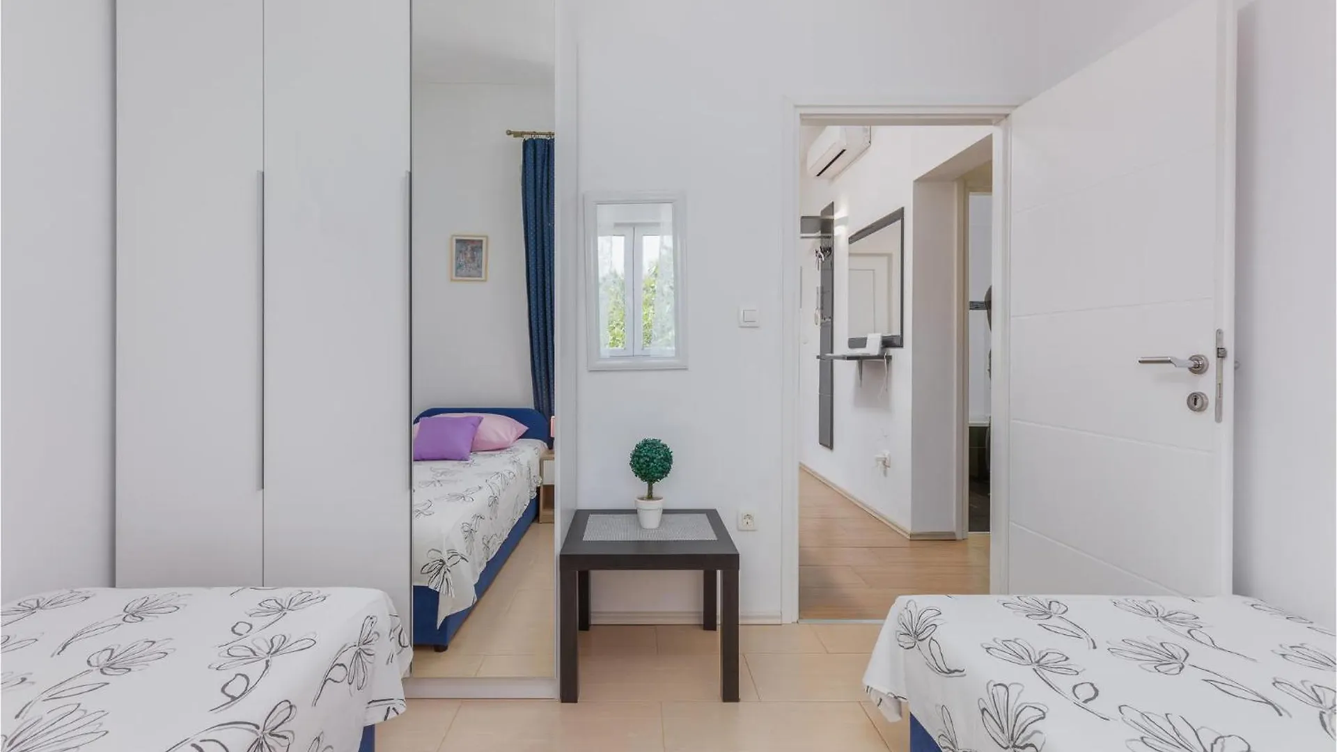 Amazing Home In Fazana With Kitchen