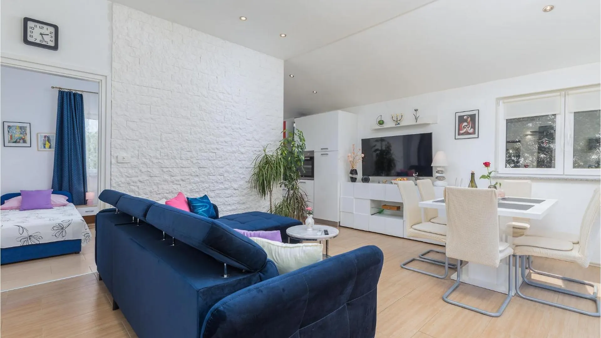 Amazing Home In Fazana With Kitchen 0*,