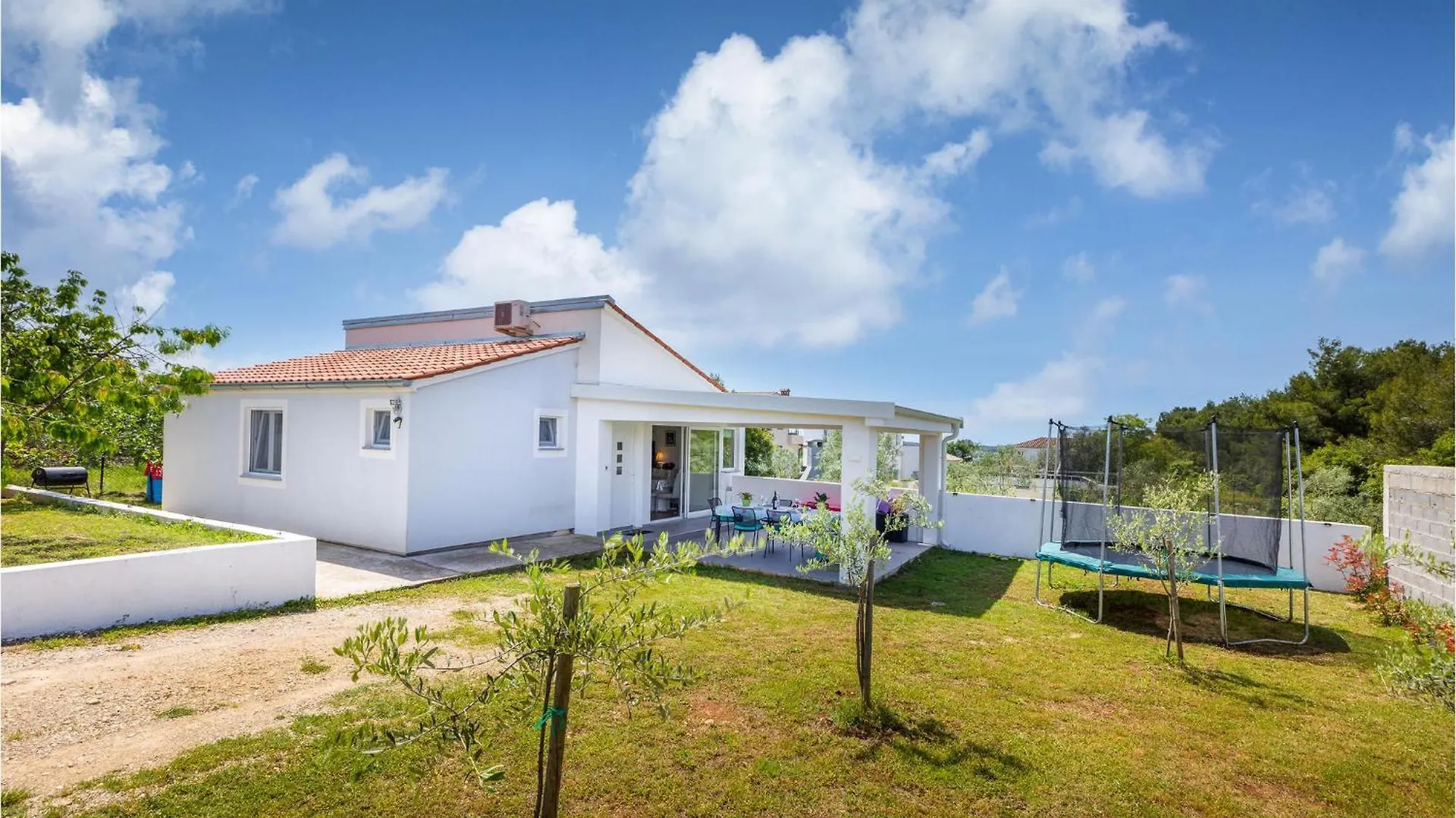 Amazing Home In Fazana With Kitchen